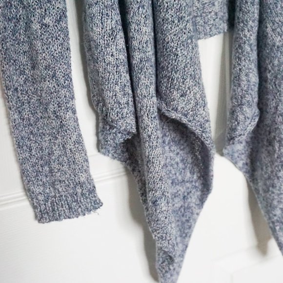 Blue knit asymmetrical cardigan - Picture 5 of 5